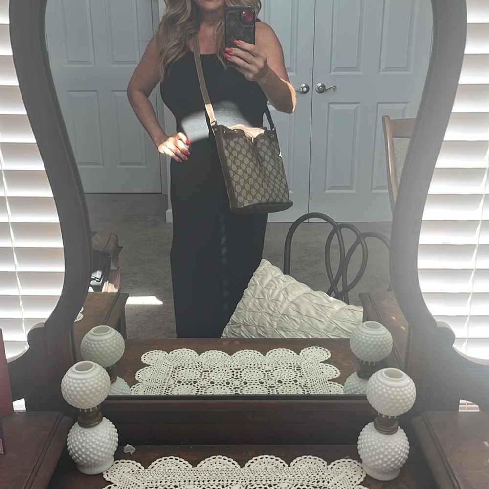 Traded GUCCI CROSSBODY ADJUSTABLE STRAP BUCKET BAG VINTAGE FINAL PRICE - Picture 10 of 11